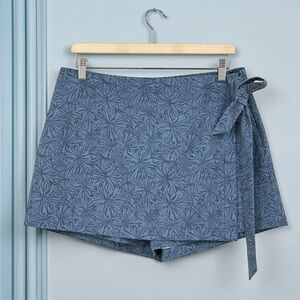 Southern Style Blue Floral Front Tie Skort 10
